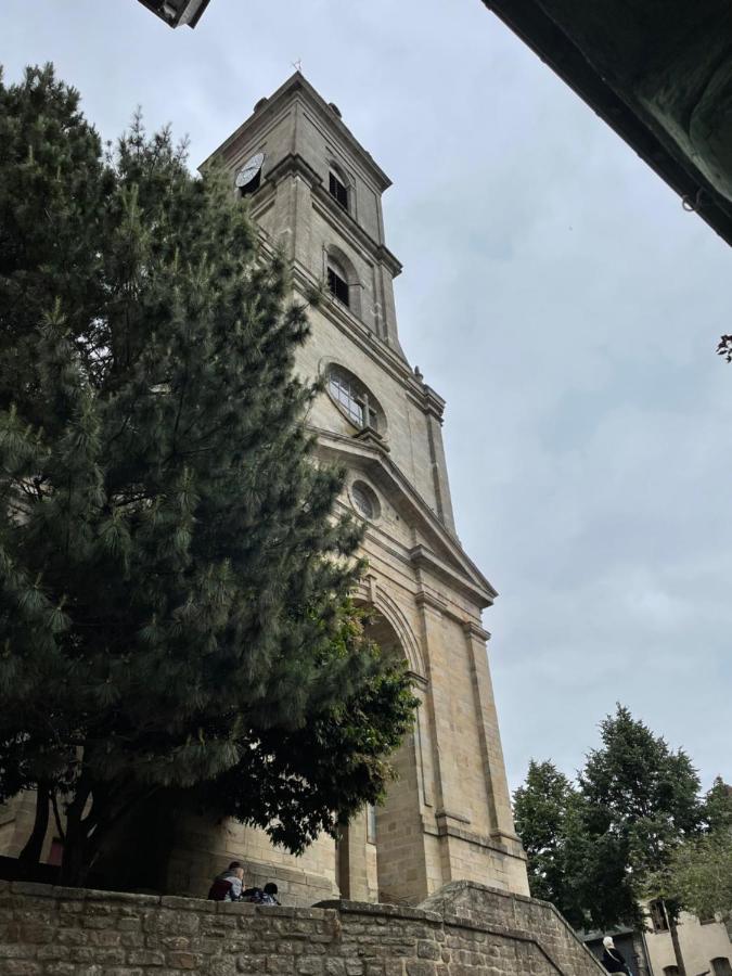 2 Pièces Centre De Avec Parking Privé * Vannes